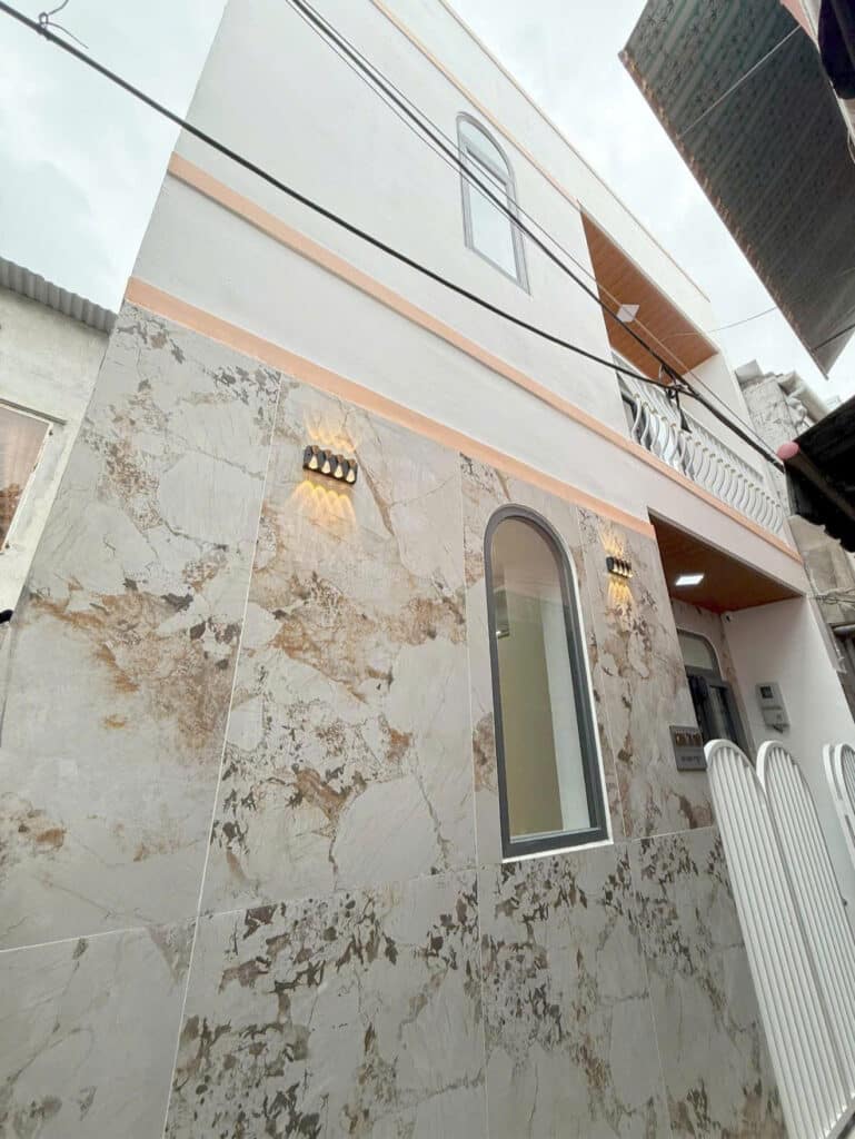 BÁN NHANH NHÀ KIỆT HOÀNG DIỆU NỘI THẤT SIÊU ĐẸP